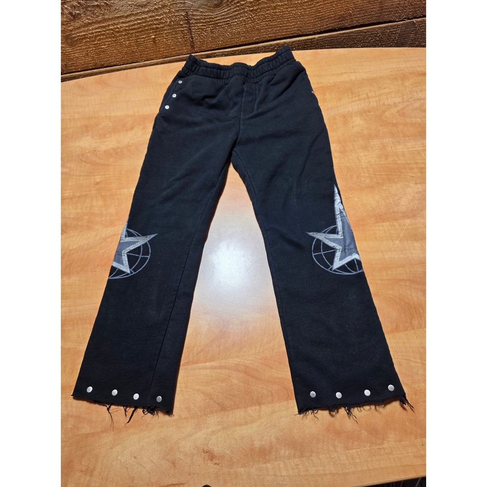 Nova Kids Black Star Graphic Studded Sweatpants Size 6/7 KDFOIN420003
